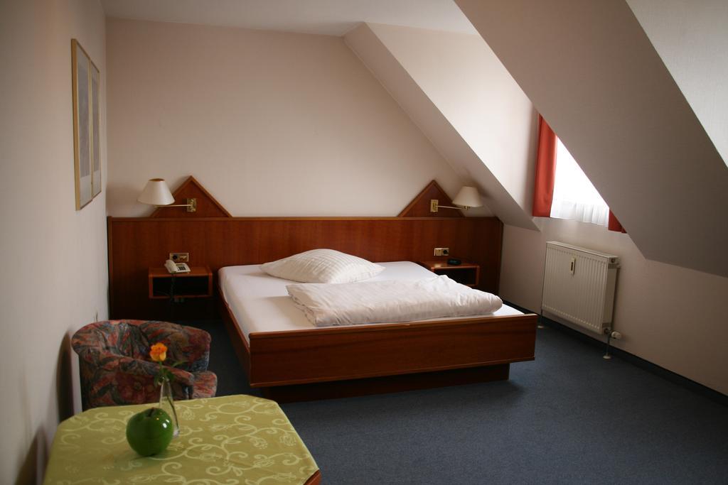 Atrium Hotel Crimmitschau Rum bild